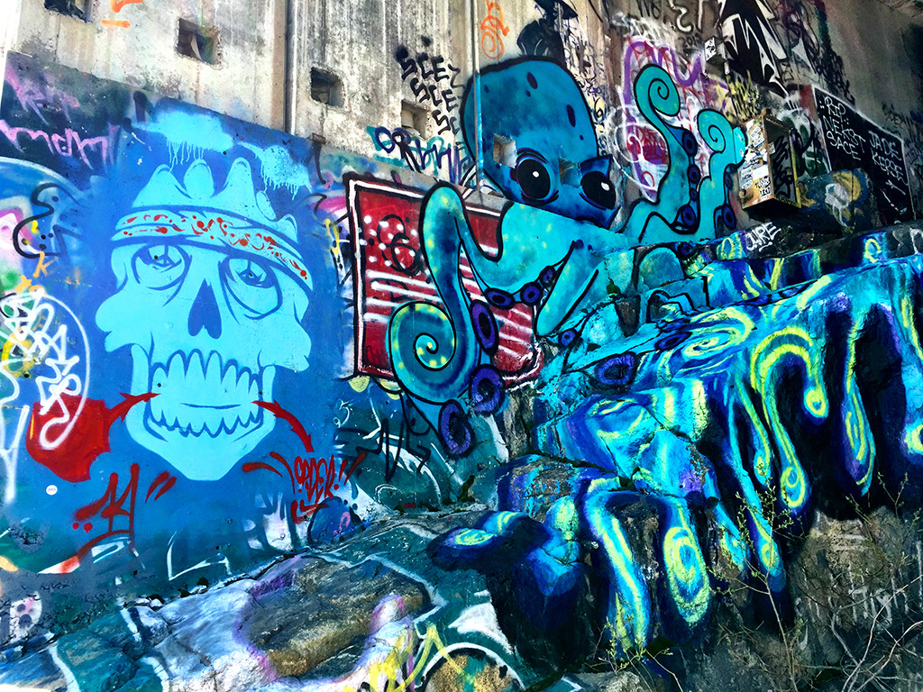 Hike Abandoned Train Tunnels With Graffiti Donner Pass