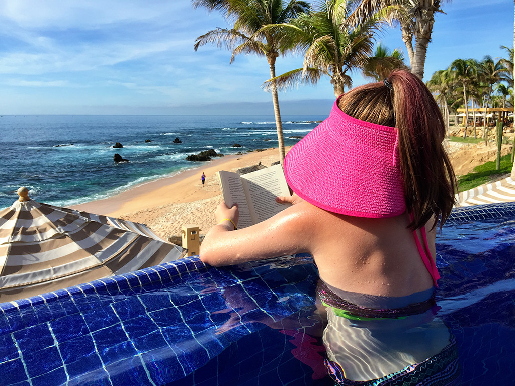 Natalie Bourn Reading in Mexico