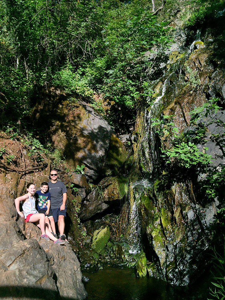 Family Hike to Calcutta Falls in The Auburn State Recreation Area State Park