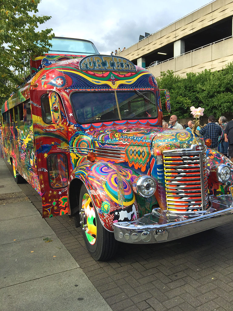 Furthur Bus Appearance At The Portland Dead And Company Concert