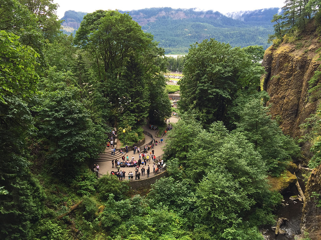 Multnomah Falls and Benson Bridge at the Historic Multnomah Falls Lodge