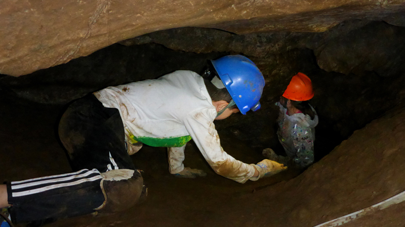 Crawling Through Tunnels On The Famile-Friendly Mammoth Cave Expedition