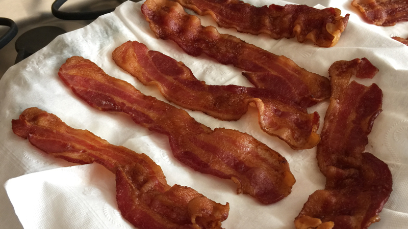 True Primal - Baking Bacon In The Oven: How To Collect Bacon Grease