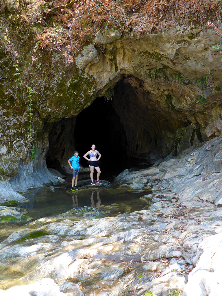 Natural Bridges Cave And Hiking Trail In Vallecito, California