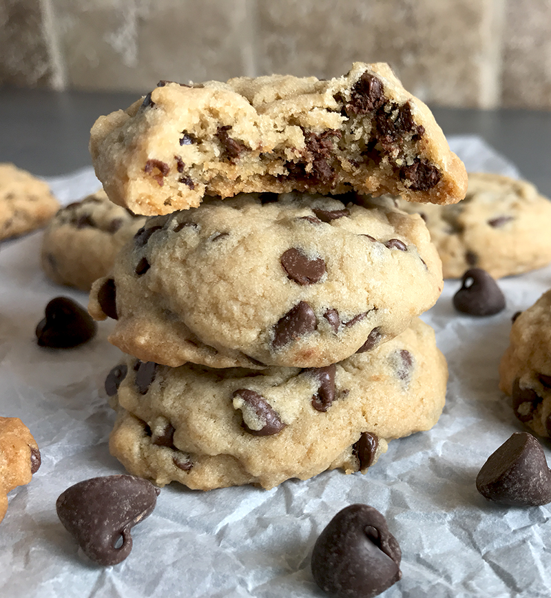 Easy, Soft And Chewy Chocolate Chip Cookie Recipe