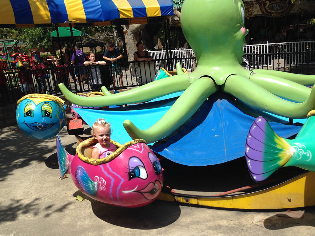 Funderland Octopus and Fish Ride for Little Kids