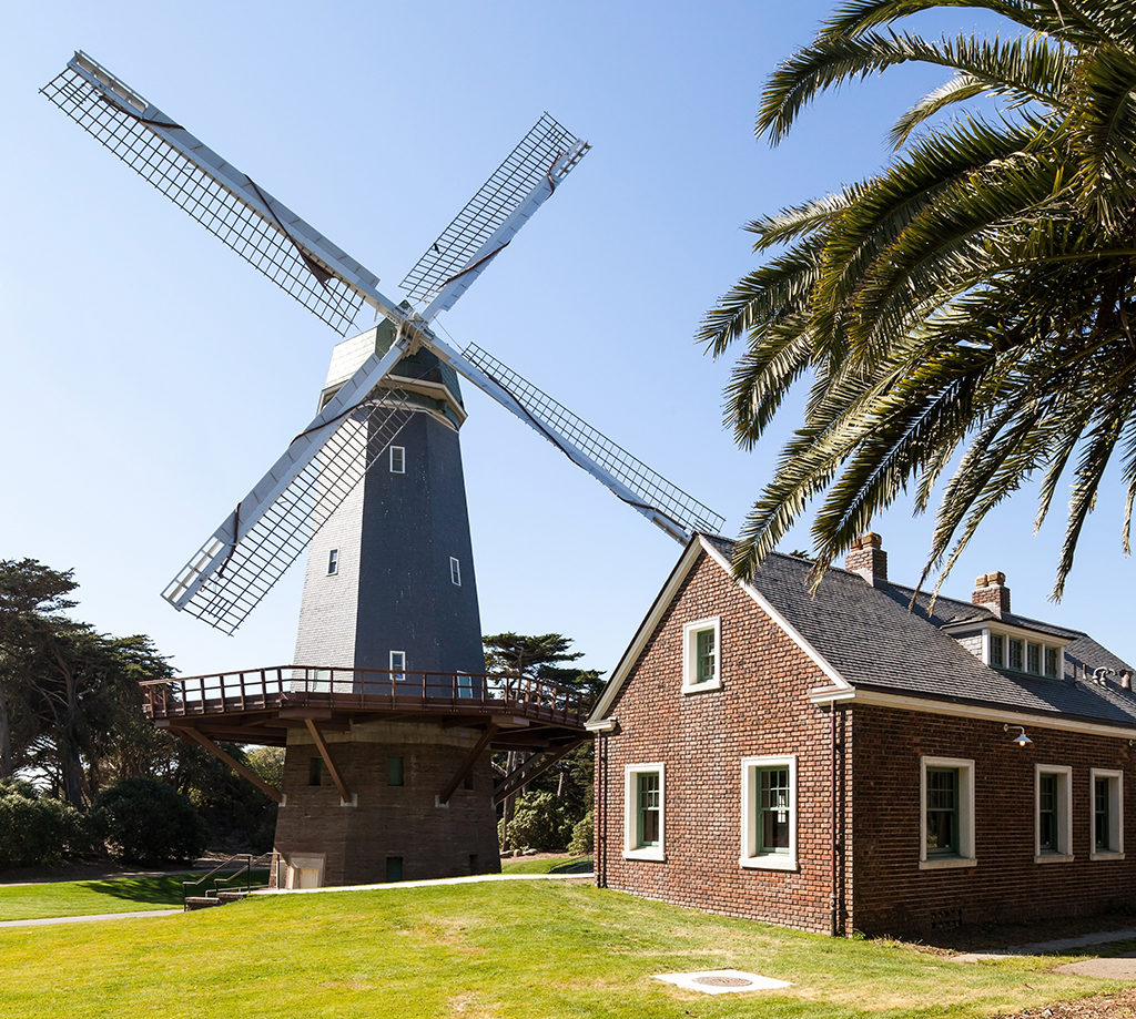 The Murphy Windmill and Millwright Cottage