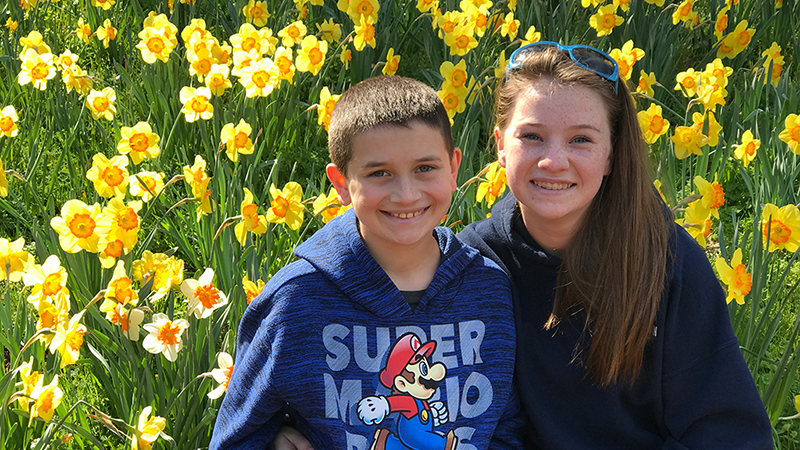 Carter and Natalie Bourn at Daffodil Hill