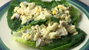 Whole30 Dill Chicken And Egg Salad Lettuce Wraps