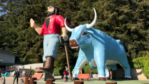Paul Bunyan and Babe the Blue Ox at Trees of Mystery in Klamath, California