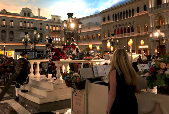 Performers in the Venetian Hotel & Casino