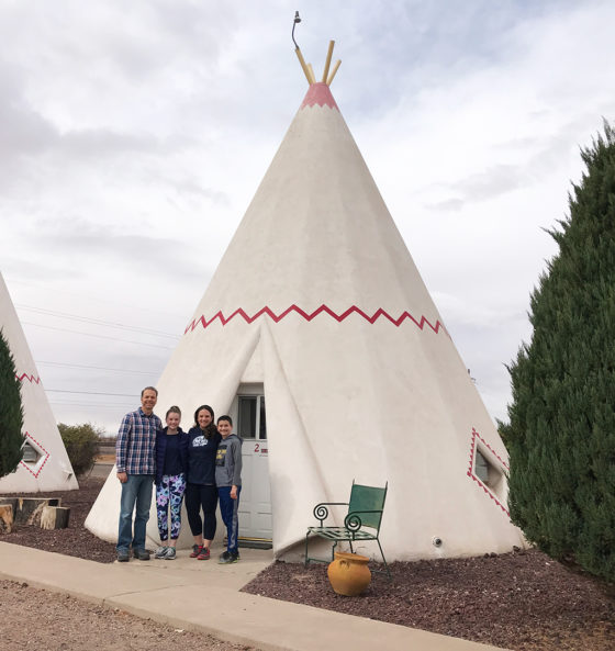 Bourn Family At The Wigwam Motel