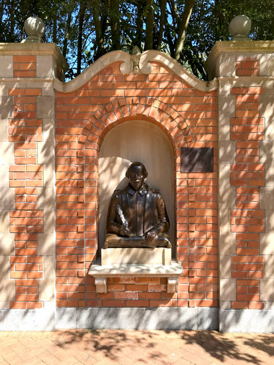 William Shakespeare Statue at Golden Gate Park