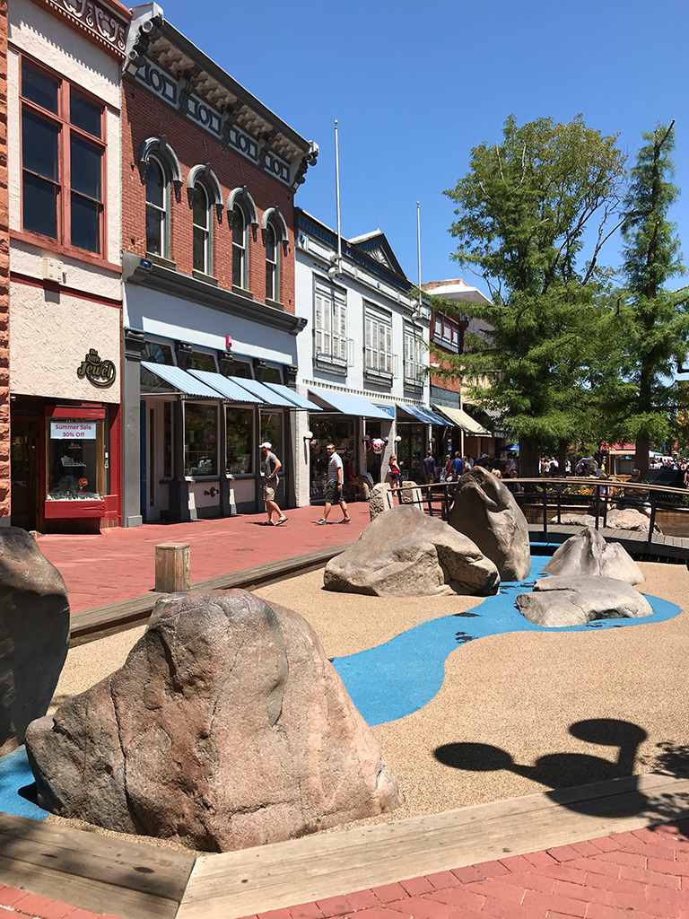 Pearl Street Mall An Outdoor Mall In Boulder, Colorado