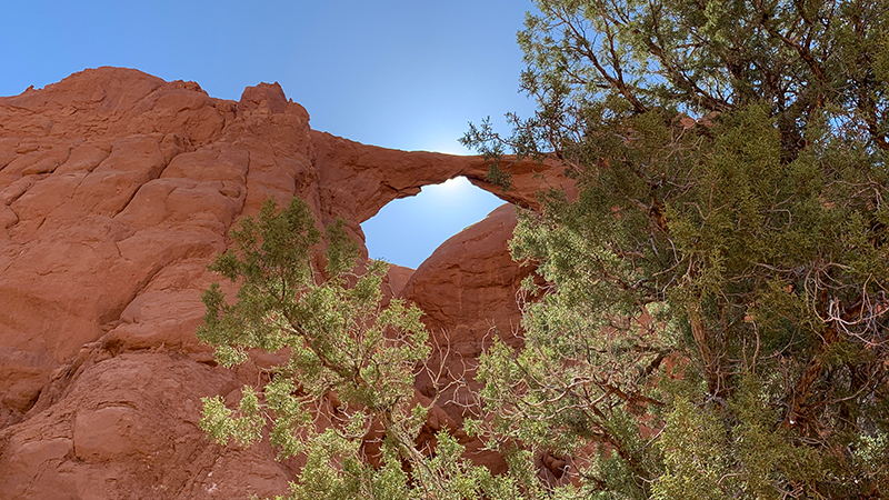 Shakespeare Arch And Sentinel Trail at Kodachrome Basin