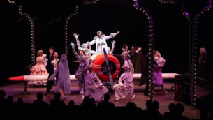 The Drowsy Chaperone Finale At Broadway At Music Circus in Sacramento